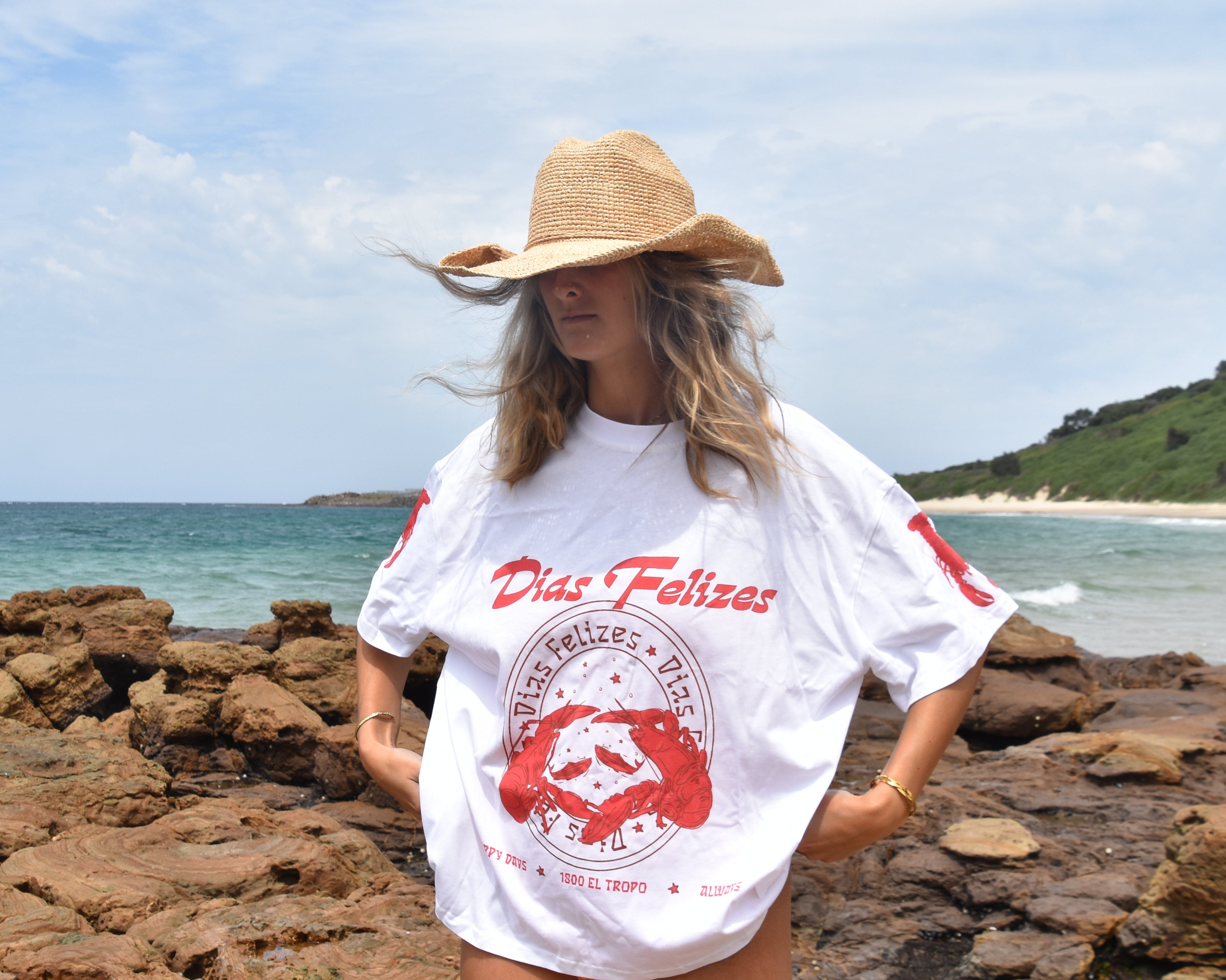 Dias Felizes Tee - Adults